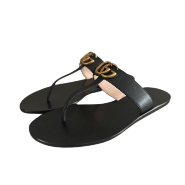 Rasteira Gucci de Tiras em Couro com Duplo G 38 - Nunca usada