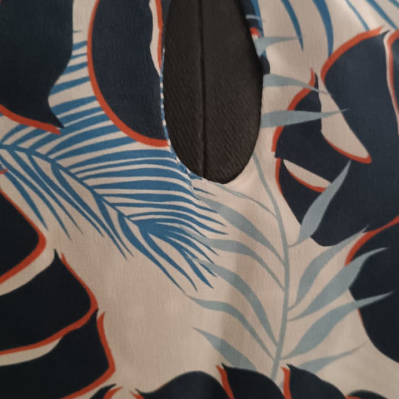 Regata Cruise Seda Estampada Azul Folhas - 40