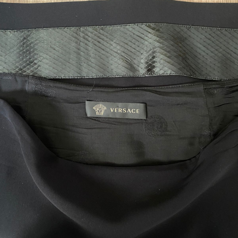 Saia Versace Preta - A71241-44 Saia Versace Preta - A71241-44
