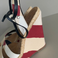 Sandália Burberry Anabela Tecido - 36