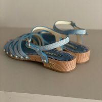 Sandália Chanel 2018 Cross Strap Wood Ankle Strap Slingback