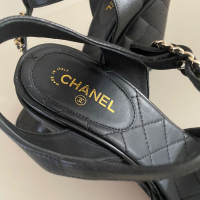 Sandália Chanel Wedge Matelassê Lambiskin Preta - 35