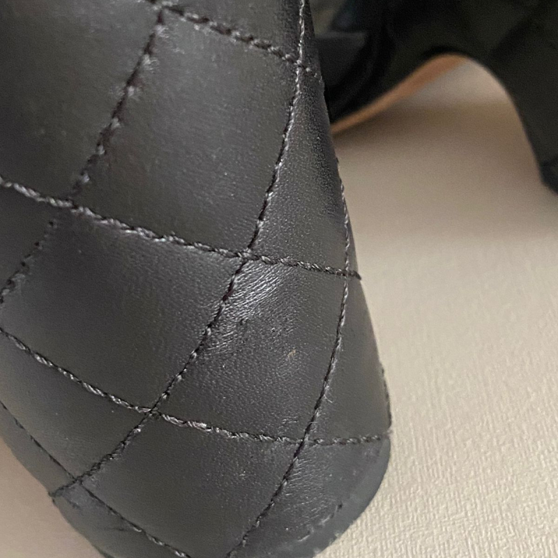 Sandália Chanel Wedge Matelassê Lambiskin Preta - 35