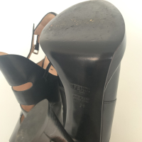 Sandália Fendi Bootie Heelsx Couro Preta