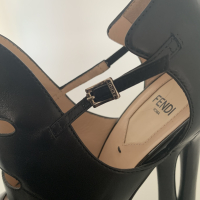 Sandália Fendi Bootie Heelsx Couro Preta