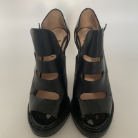 Sandália Fendi Bootie Heelsx Couro Preta