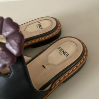 Sandália Fendi Flowerland Preta-36