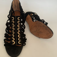 Sandália Givenchy Suede Preta Tiras