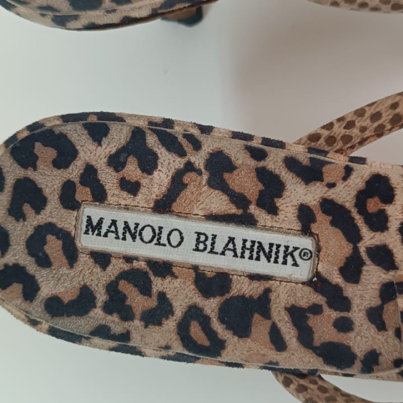 Sandália Manolo Blahnik Onça - 38