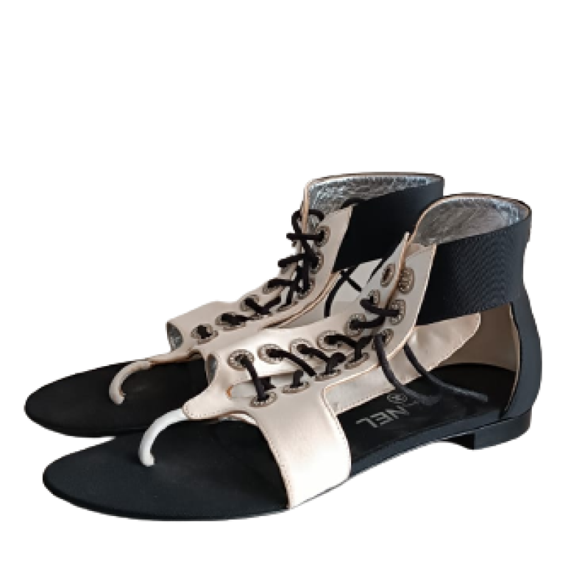 Sandália Rasteira Chanel Vintage - 36 Sandália Rasteira Chanel Vintage - 36