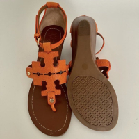 Sandália Tory Burch Couro Laranja Logo - Nunca Usada - 36