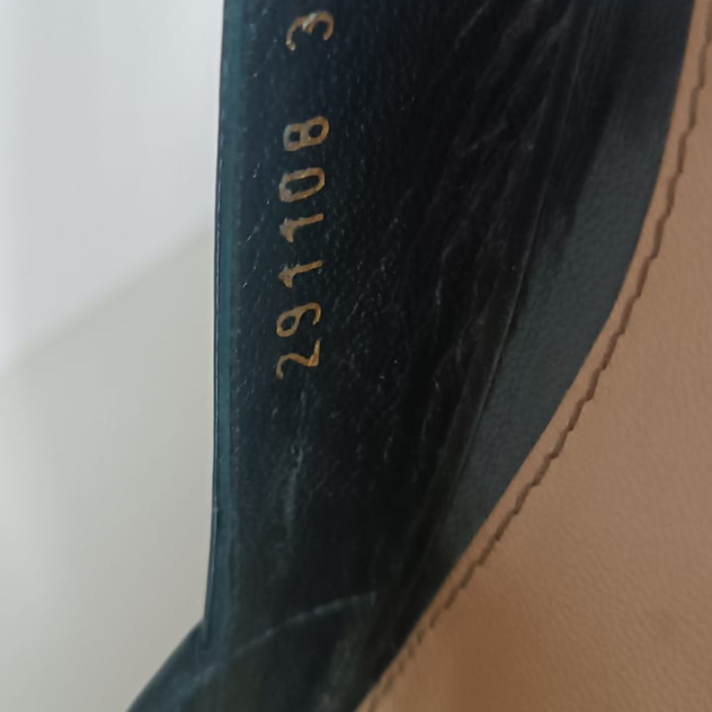 Sandália Gucci Anabela Verniz Preto - 37