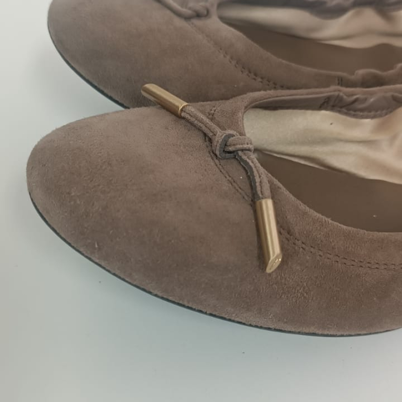 Sapatilha Tod's Suede Marrom - 38 Sapatilha Tod's Suede Marrom - 38
