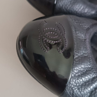 Sapatilha Chanel Cap Toe Couro Preta-38