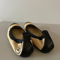 Sapatilha Chanel Couro Bege-35