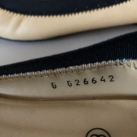 Sapatilha Chanel Couro Bege-35