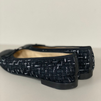 Sapatilha Chanel Embellished Cap Toe CC Preta - 38