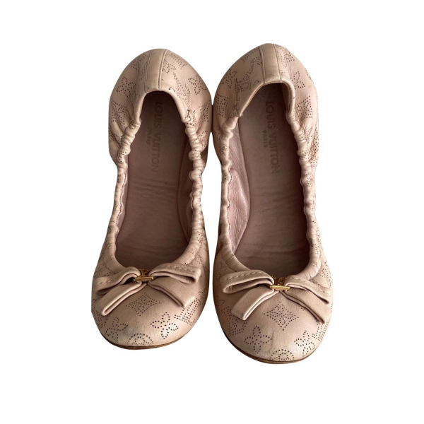 Sapatilha Louis Vuitton Nude - 36