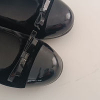 Sapatilha Prada Peep Toe Veludo Preta Infantil 29
