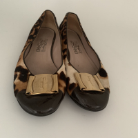 Sapatilha Salvatore Ferragamo Cavalino Onça