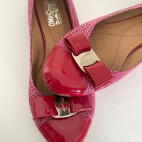 Sapatilha Salvatore Ferragamo Estampada Rosa-37
