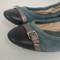 Sapatilha Tod's Suede Verde Cap Toe Couro preto - Nunca Usada 38