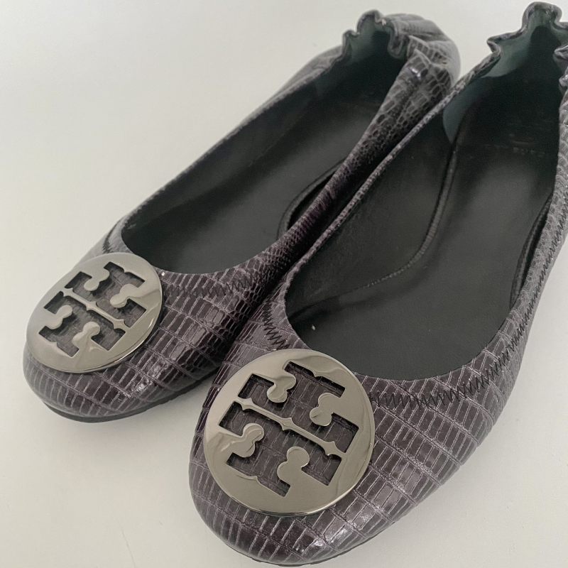 Sapatilha Tory Burch Couro Craquelado Metalizado Cinza - Nunca usada Sapatilha Tory Burch Couro Craquelado Metalizado Cinza - Nunca usada