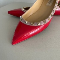 Sapatilha Valentino Rockstud Verniz Vermelha-37