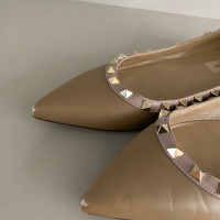 Sapatilha Valentino Rockstud Nude - 37