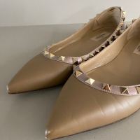 Sapatilha Valentino Rockstud Nude - 37