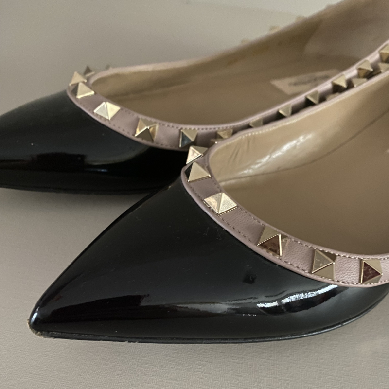 Sapatilha Valentino Rockstud Verniz Preta - 35 Sapatilha Valentino Rockstud Verniz Preta - 35