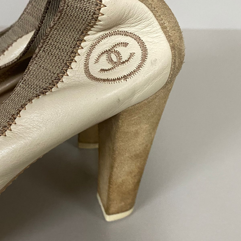 Sapato Chanel Pumps Suede Nude Sapato Chanel Pumps Suede Nude