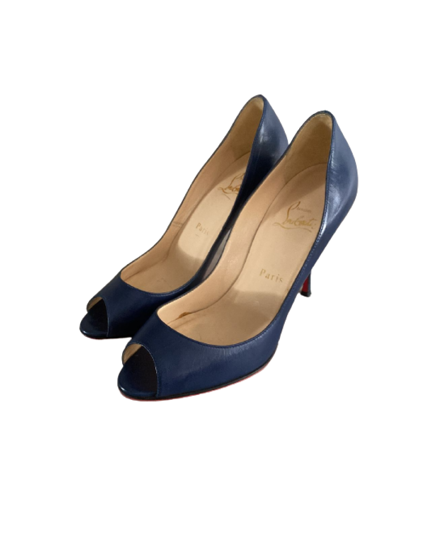 Sapato louboutin hot sale novo