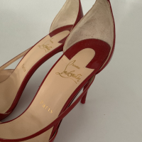 Sapato Christian Louboutin Verniz Vermelho - 36