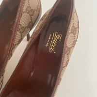 Scarpin Gucci Monograma-37