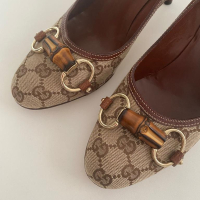 Scarpin Gucci Monograma-37