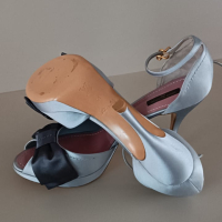 Sapato Louis Vuitton Cetim Azul 39