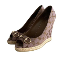 Sapato Peep Toe Gucci GG Horsebit - 37