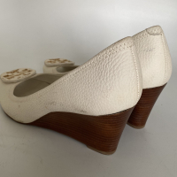 Sapato Tory Burch Pump Branca