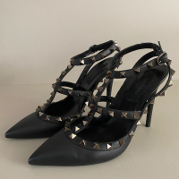Sapato Valentino Rockstud Preto - 36
