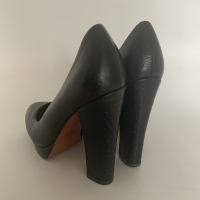 Sapato Coach Pump Couro Preto