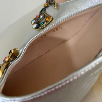 Scarpin Gucci Prata Pedraria-37