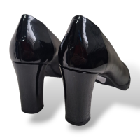 Scarpin Salvatore Ferragamo Couro Verniz Preto-38
