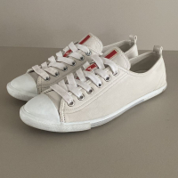 Tênis Prada em Couro Branco-34