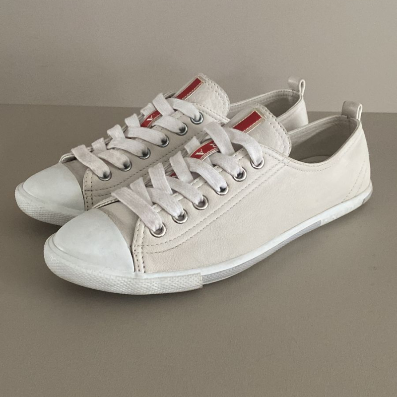 Tênis Prada em Couro Branco-34