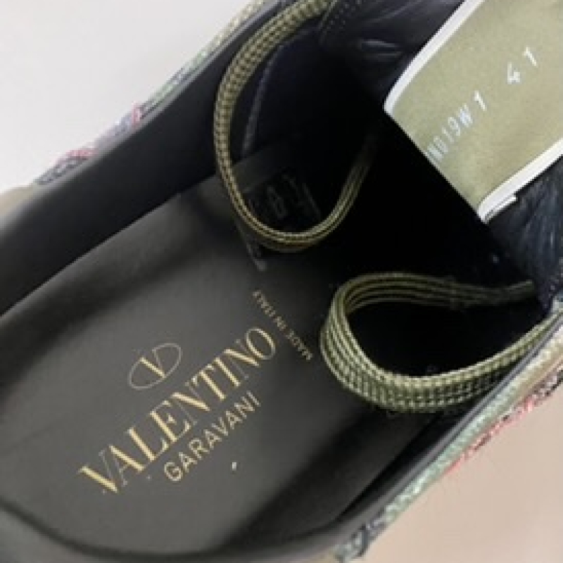 Tênis Valentino Camuflado Butterfly Tênis Valentino Camuflado Butterfly
