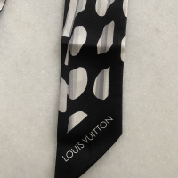 Twilly Louis Vuitton Seda Preto e Branco