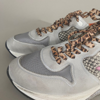 Tênis Golden Goose Womens Low-Top Sneakers