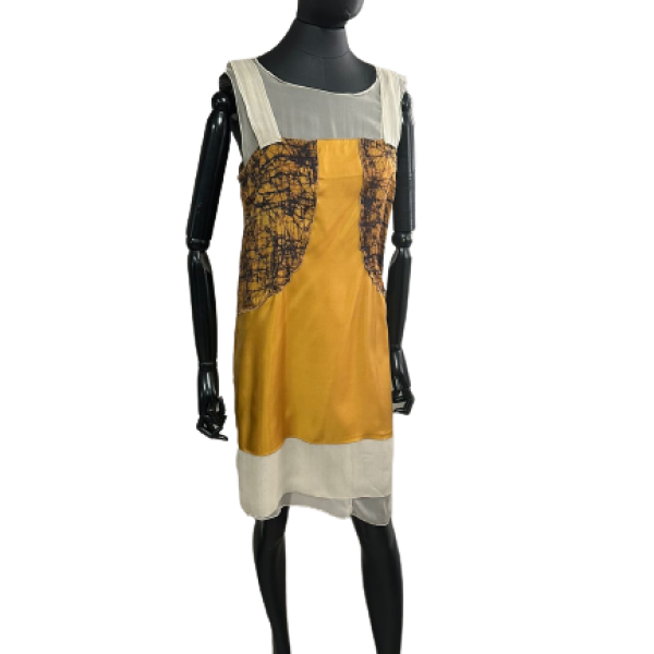 Vestido Bottega Veneta Seda Mostarda-40