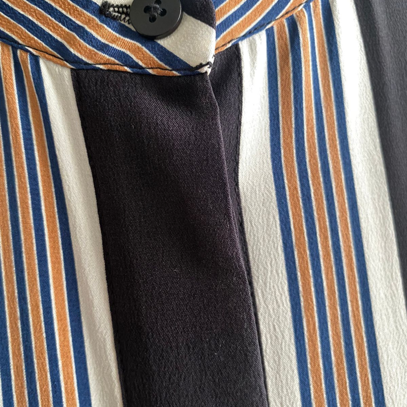 Vestido Diane Von Furstenberg em Seda Listrado - 46